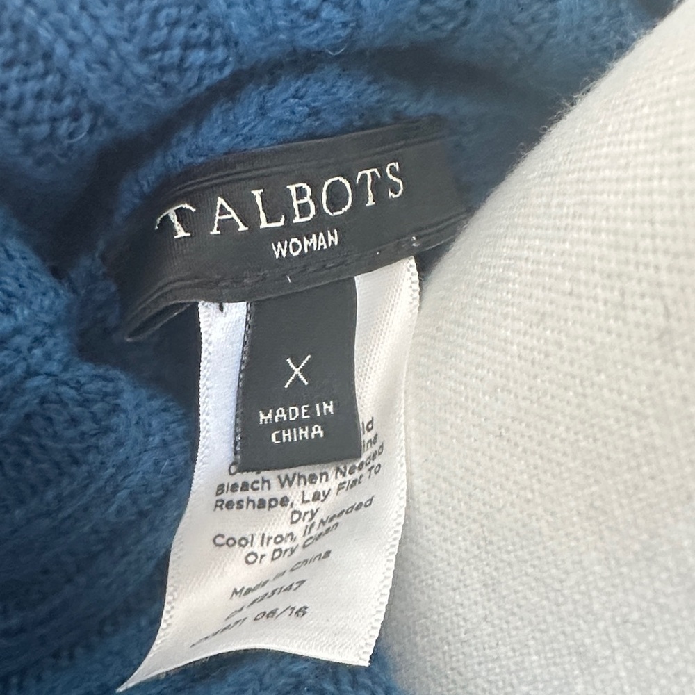 Talbots Deep Blue Knit Poncho - Picture 2 of 10